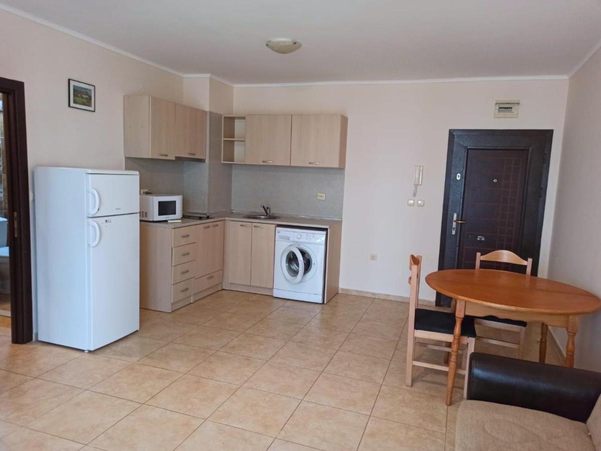 Private Apartments In Apolon Ravda Exterior foto