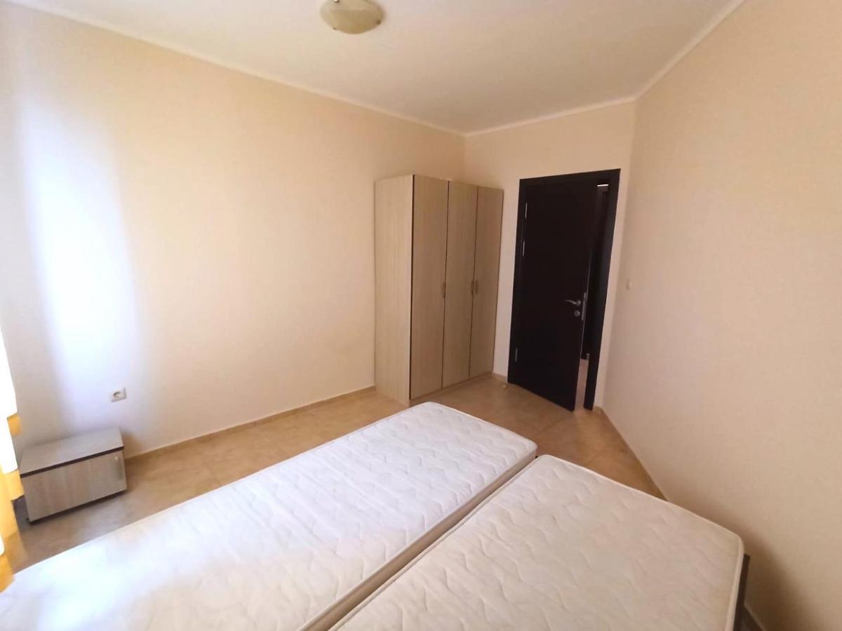 Private Apartments In Apolon Ravda Exterior foto