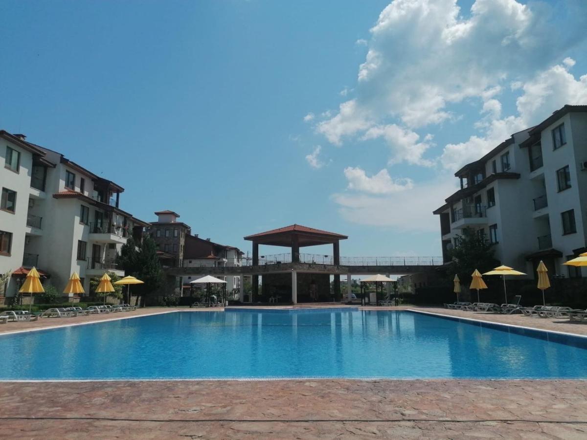 Private Apartments In Apolon Ravda Exterior foto